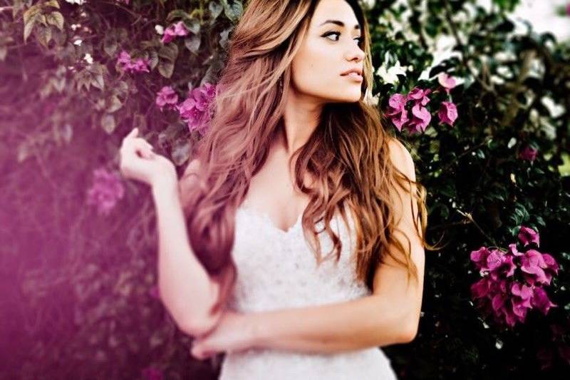 Soft wavy hair