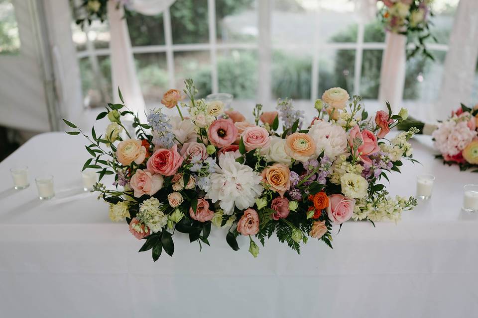 Sweetheart Table Arrangement
