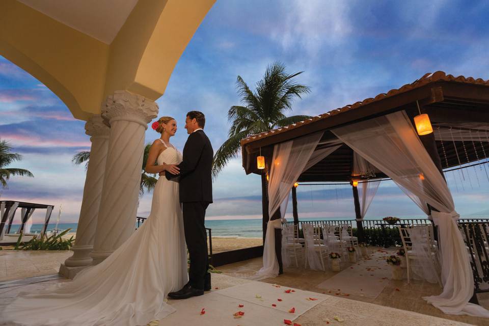 Beach wedding setup