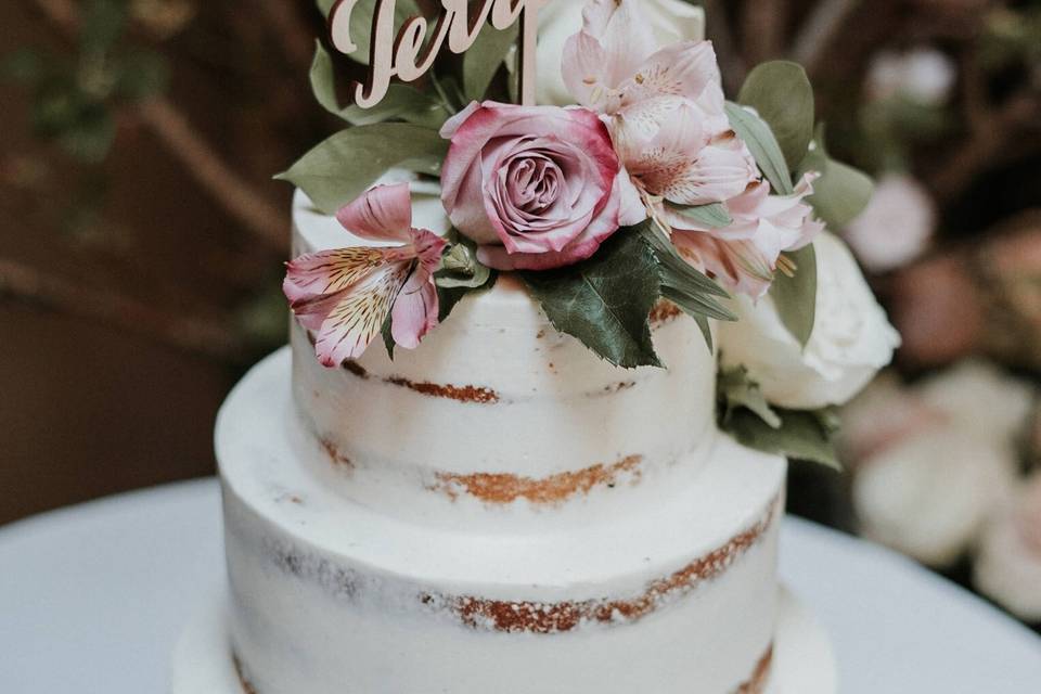 Sugar Veil with fresh flowers