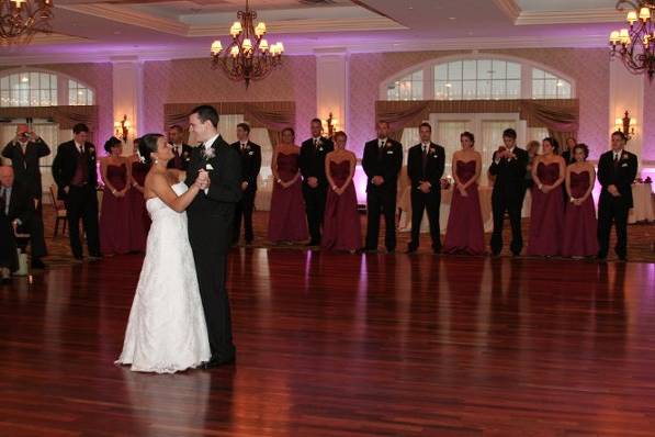 Platinum DJ Brian Smith 1st Dance Rivercrest Golf Club with Uplighting Package