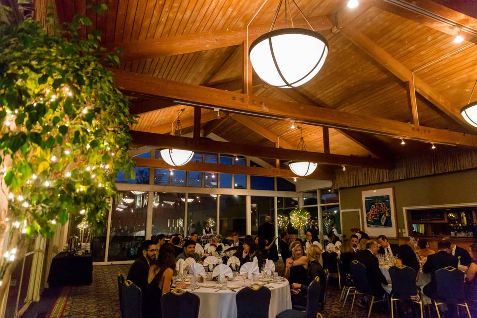 MAIN DINING ROOM RECEPTION