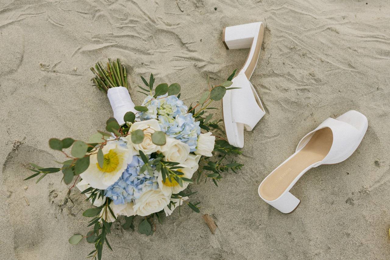Liz's Flowers - Reviews, Photos & Deals 2026 - San Diego, CA