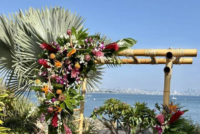 Bali Hai Tropical Arch