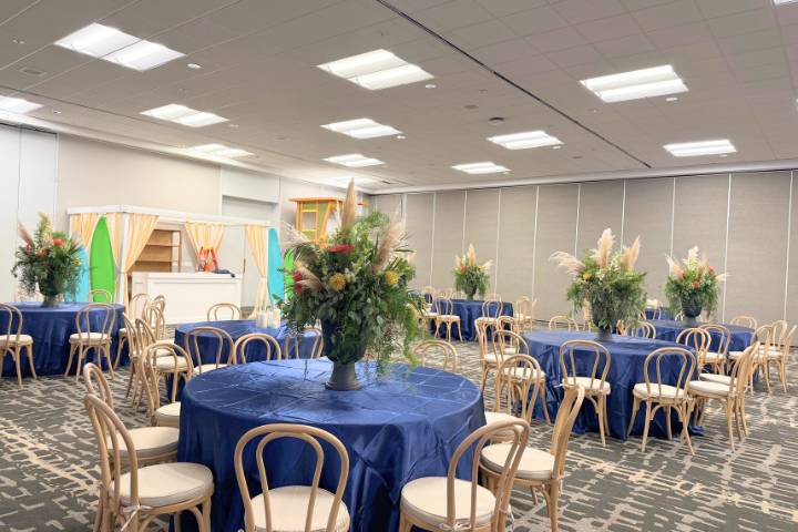 Pampas tall centerpiece