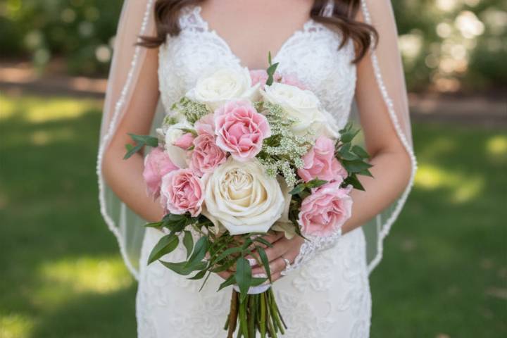 Pink bridal bouquet