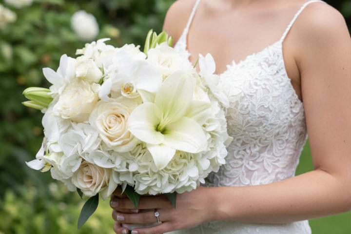 White round bouquet
