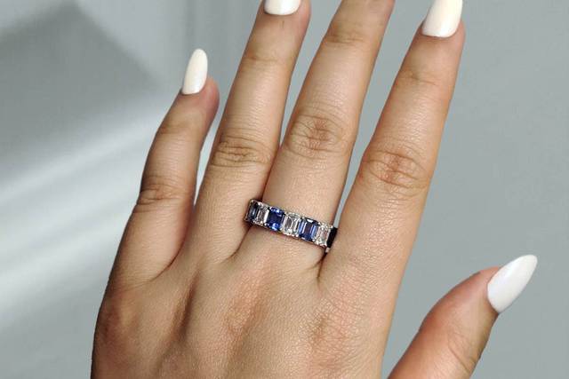 Blue Sapphire & Diamond Band