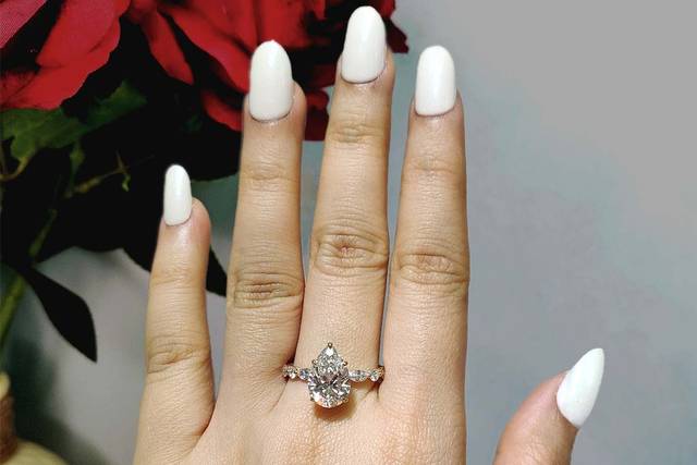 3 carat pear shape diamond rin