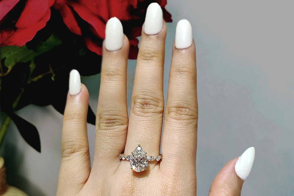 3 carat pear shape diamond rin