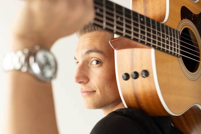 Aaron Charles Music