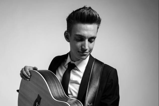 Aaron Charles Music