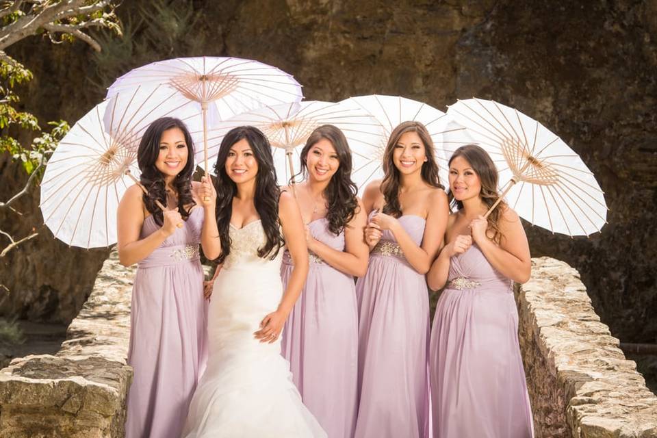 Bride and bridemaids