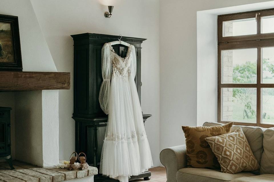 Wedding dress
