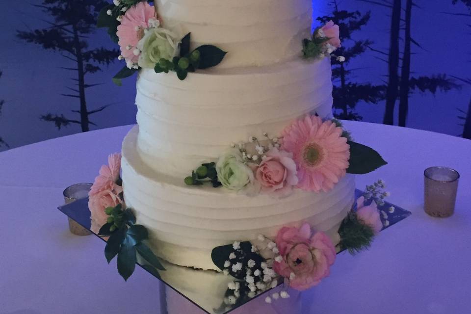 3-tier floral wedding cake