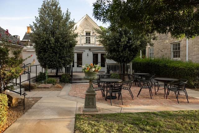 The Bentley House St. George