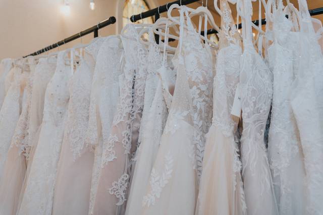 We Found the Best Places to Buy and Sell Used Wedding Dresses