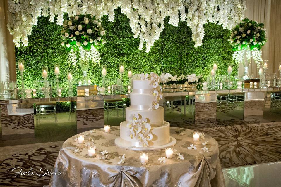 Wedding cake by Furla