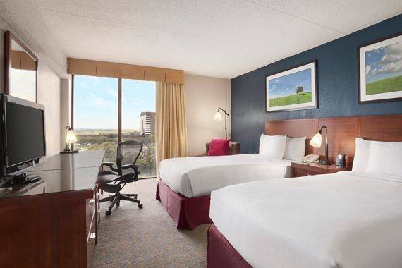 DoubleTree by Hilton DFW Airport North