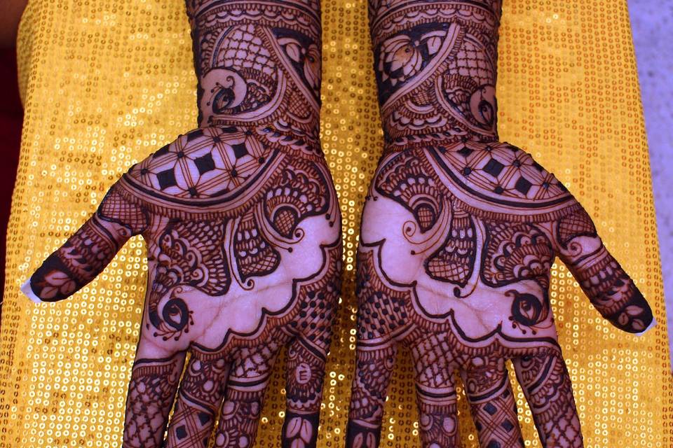 Bhavna's Henna & Arts