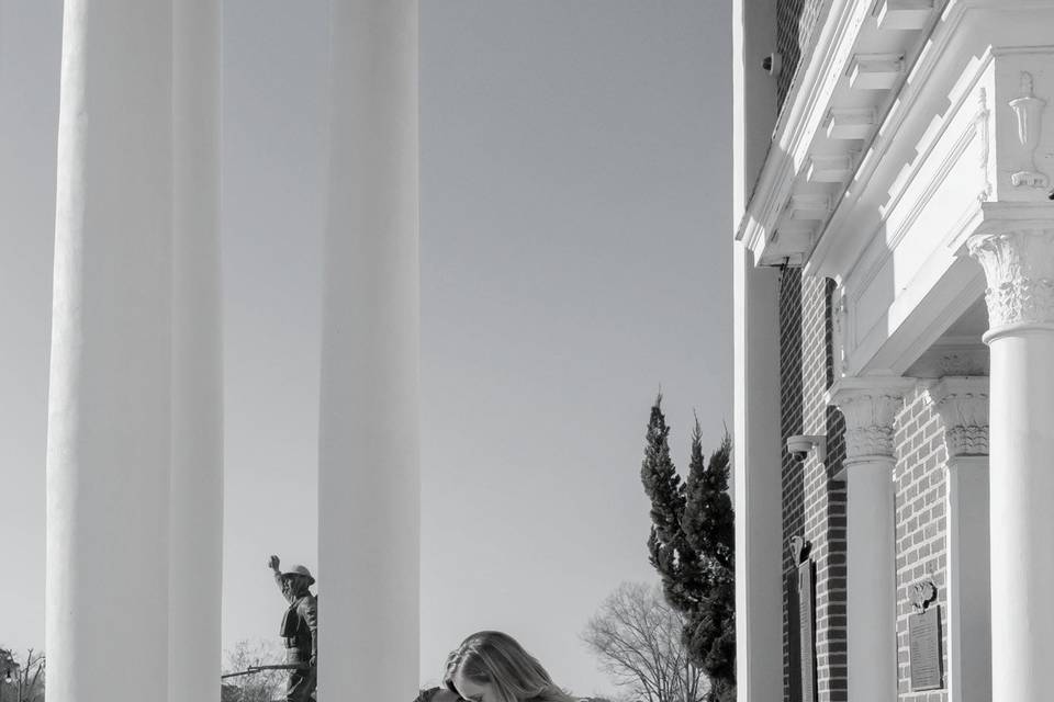 Engagement shoot at courthouse