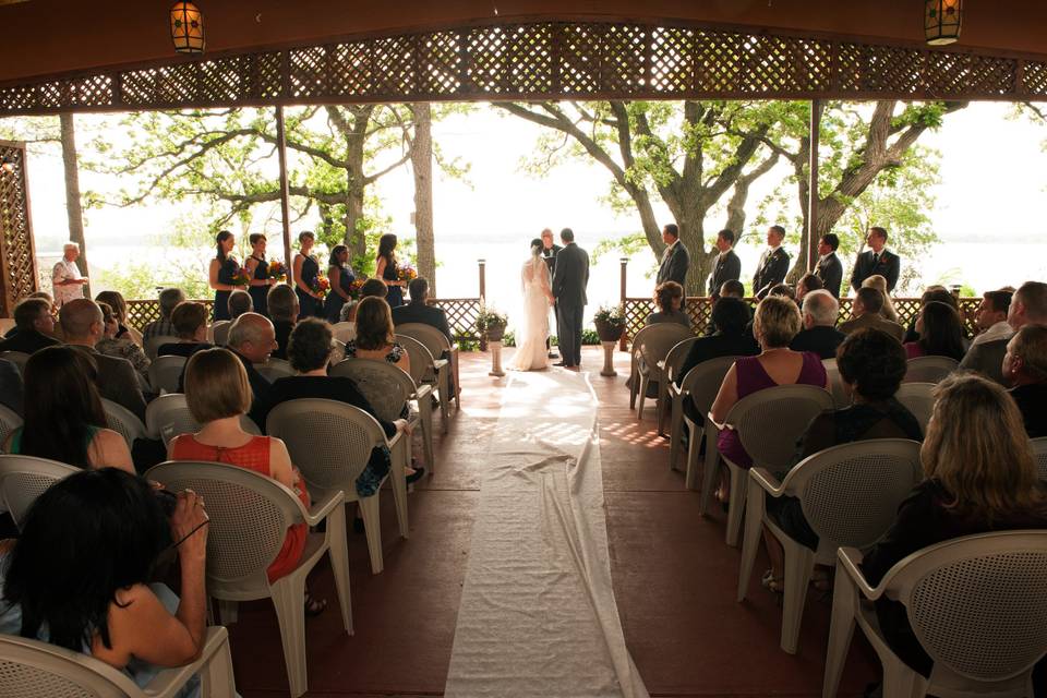 Saying the vows