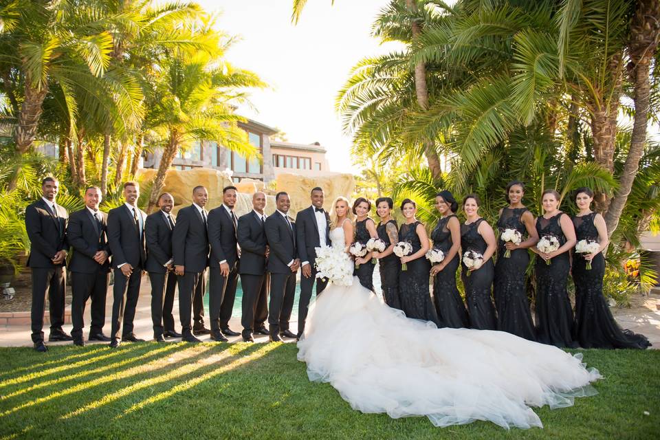 Villa Contempo Bride & Groom