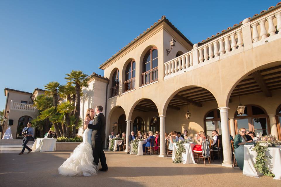 Villa Como First Dance