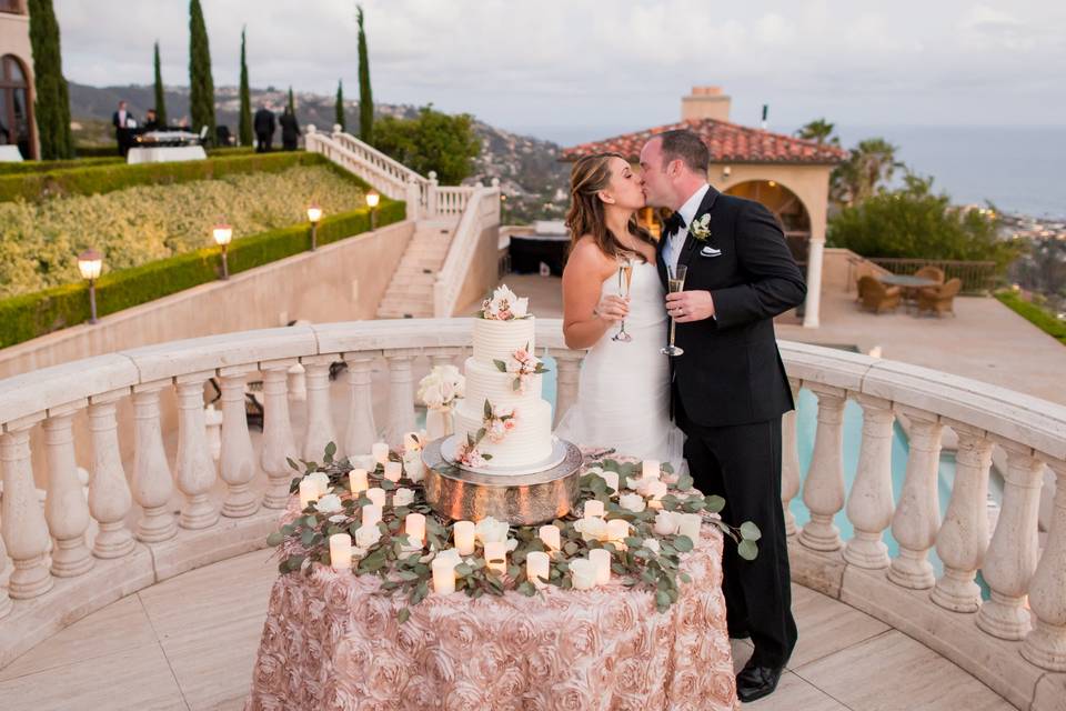 Villa Como Cake Cutting