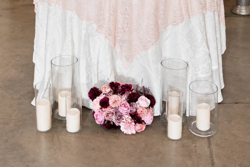 Red and pink wedding_photo.png