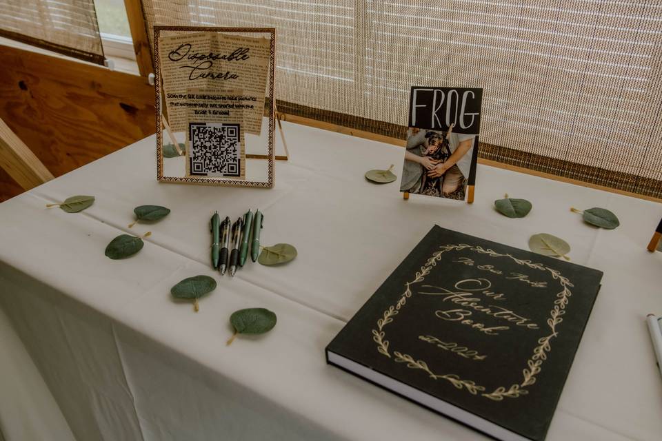 Guest book table design