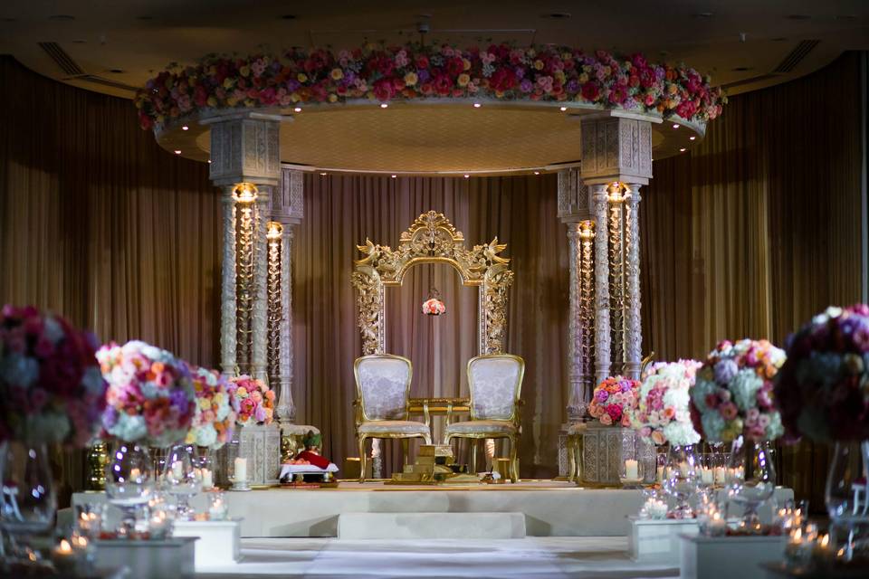 Grand Wedding Stage Decor