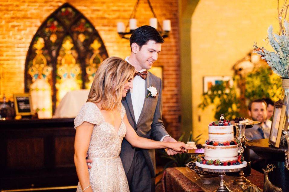 Cake cutting