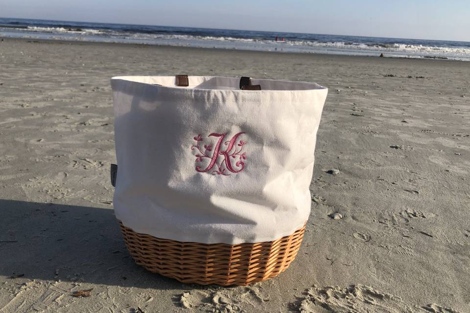 Cornado basket tote