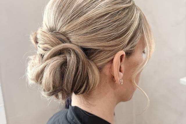 Hairstyling