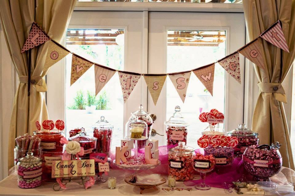 Sweetheart's table