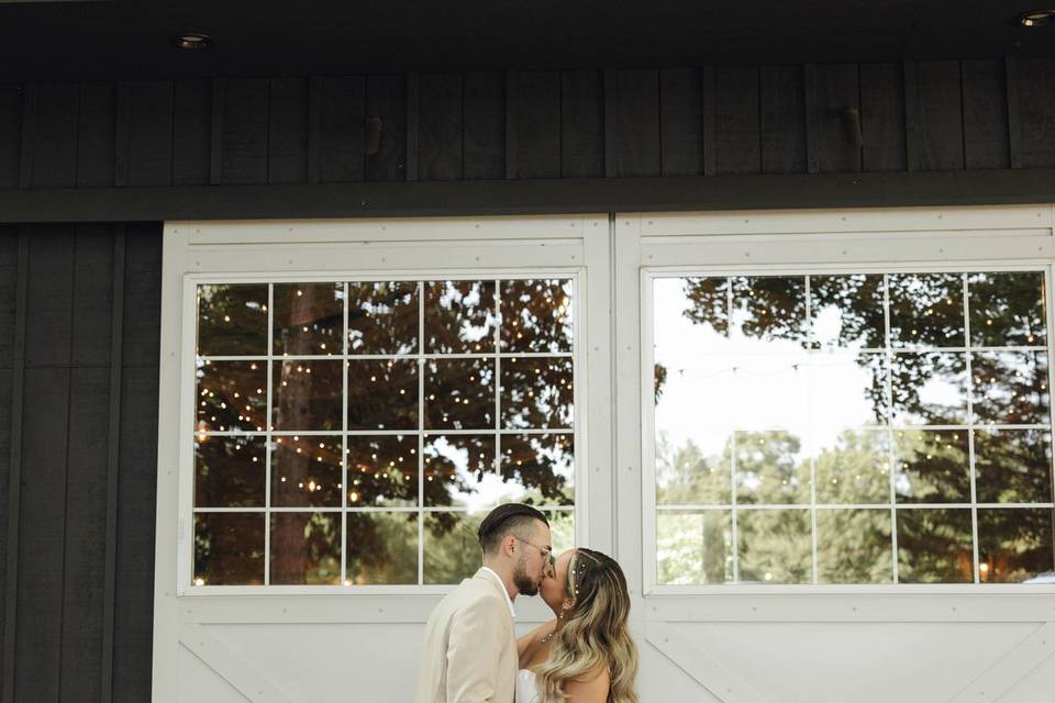 J&D Barn Doors