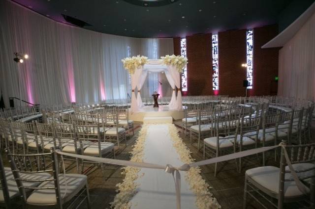 Indoor wedding setup