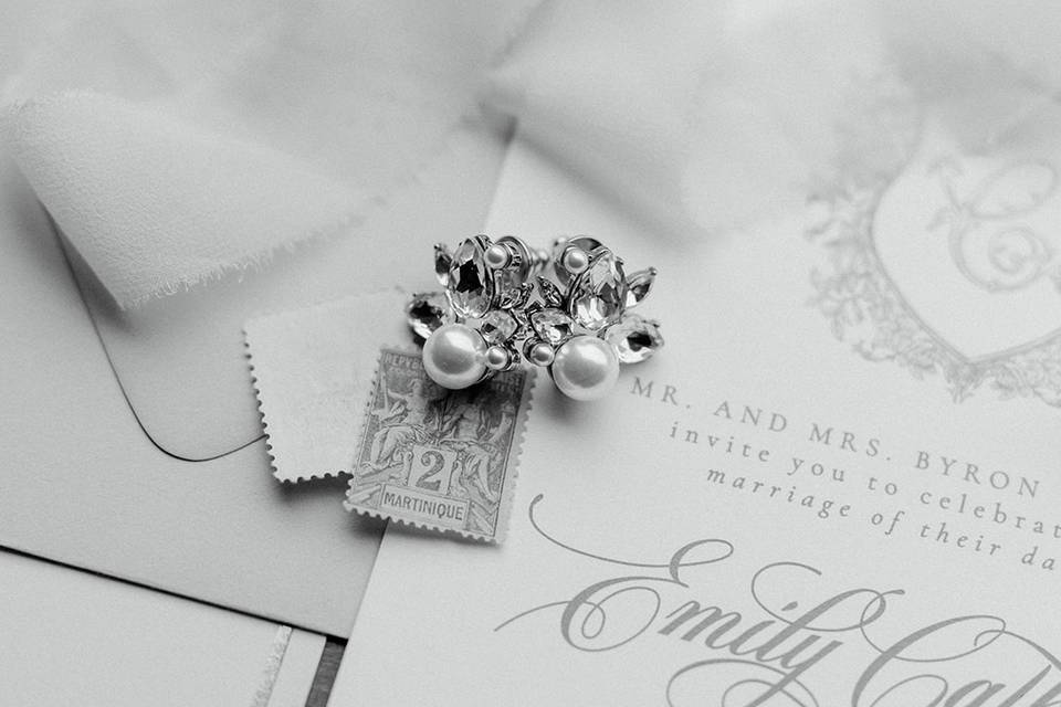 Black & White Wedding Details