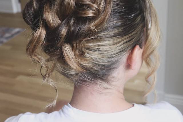 Messy Bun
