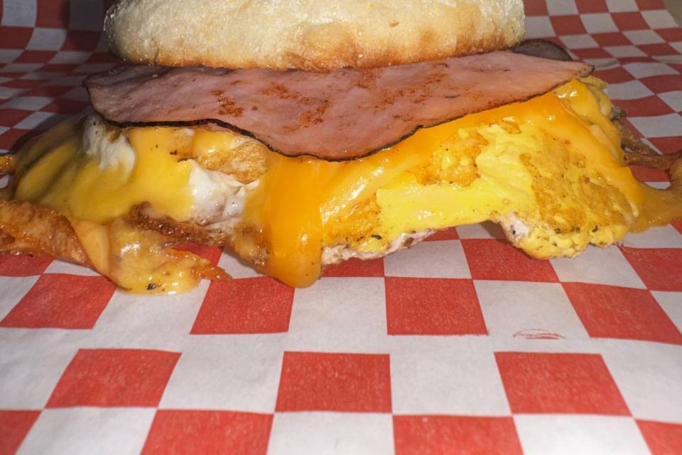 Ham,Egg&Cheese Sandwich
