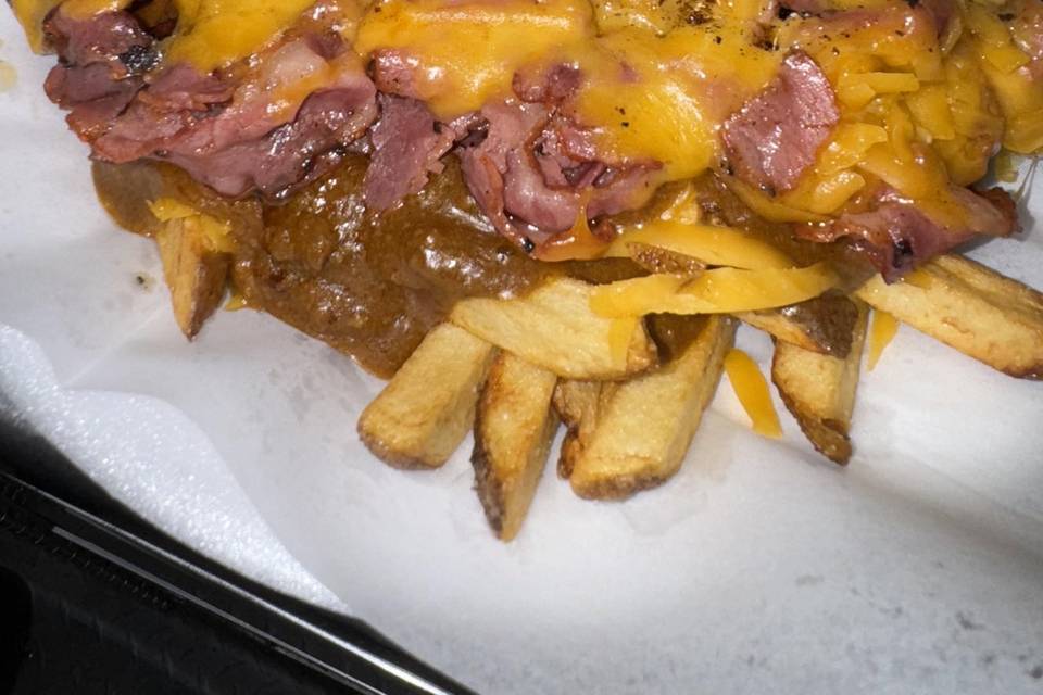 Pastrami Chili Cheese Fries