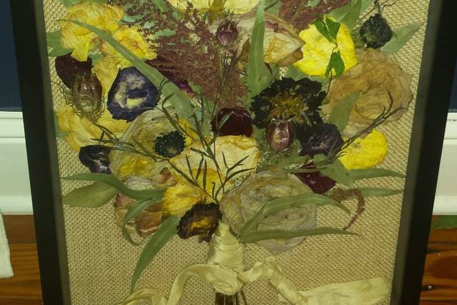 Flower Festoons of Charleston