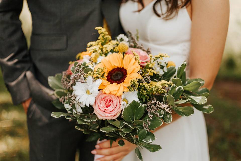 Sunflower and Rose Bouquet