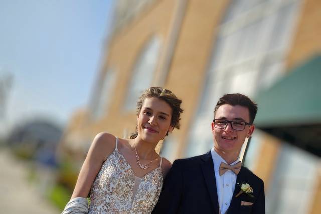 MTHS PROM 2023