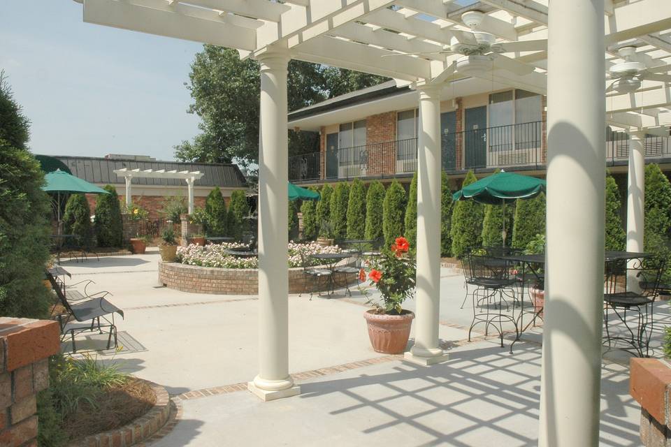 Lafayette Garden Inn and Conference Center