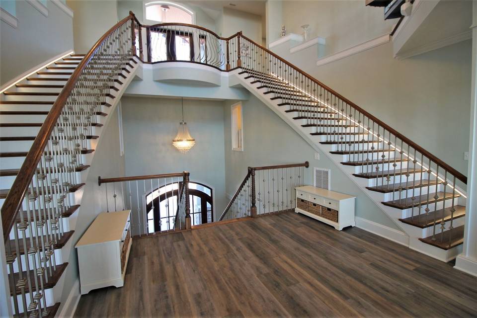 Gorgeous curved double stair case