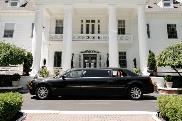 Dedicated Chauffeur & Black Ca
