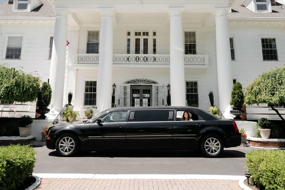 Dedicated Chauffeur & Black Ca