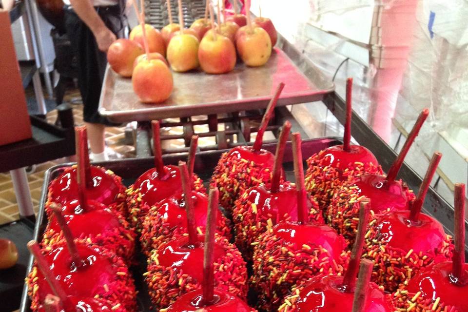 Metro Candy Apple